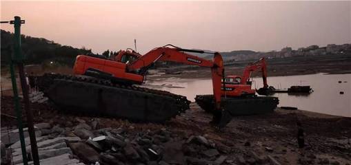 民強水陸兩用挖掘機出租 洪湖市大沙優質推薦商家，助力高效施工